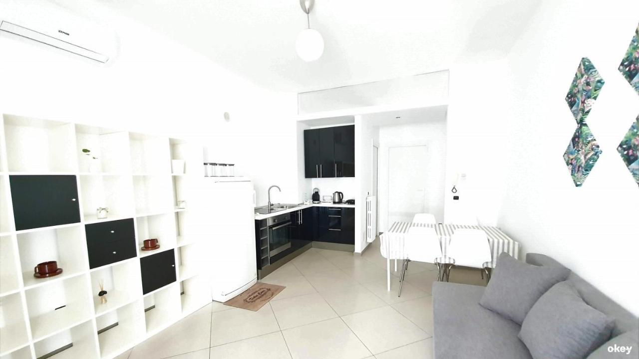 Casa Maria - Bari Centro Appartement Buitenkant foto